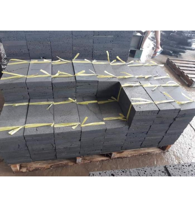 Đá ong xám ốp tường